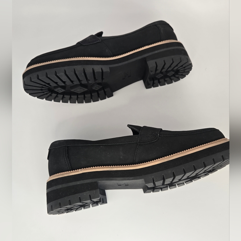 TOMS Cara Black Leather Lug Sole Loafers 6.5W Wide NWT - Picture 5 of 9